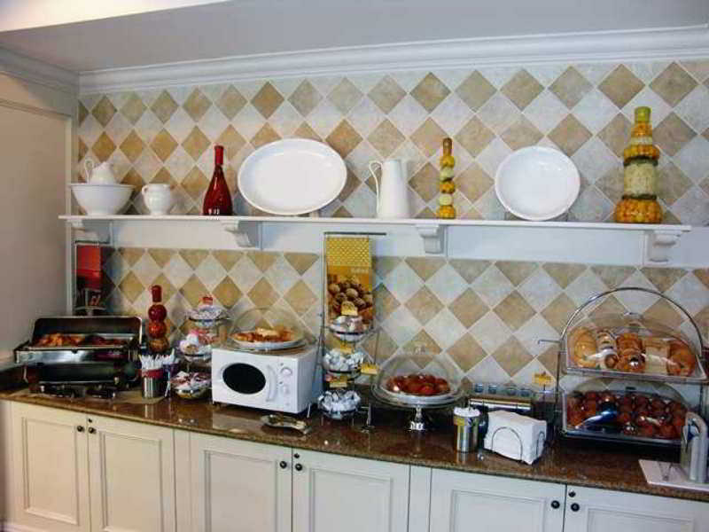 Hampton Inn Meridian Restoran fotoğraf